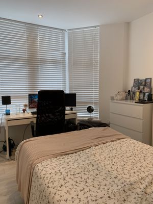 Photo 6- click for photo gallery